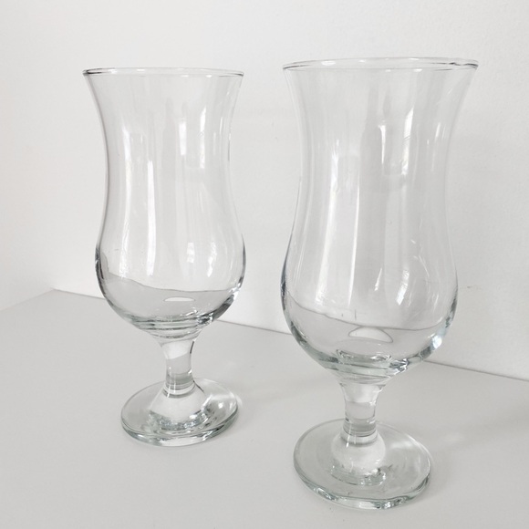 Vintage Pina Colada Glasses with stem - Set of 2 - Picture 3 of 5